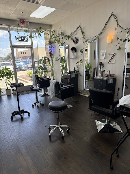 MZM Hair Salon(美姿曼造型 华人发廊) 4