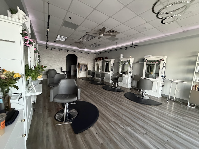 Champagne Hair Studio 5