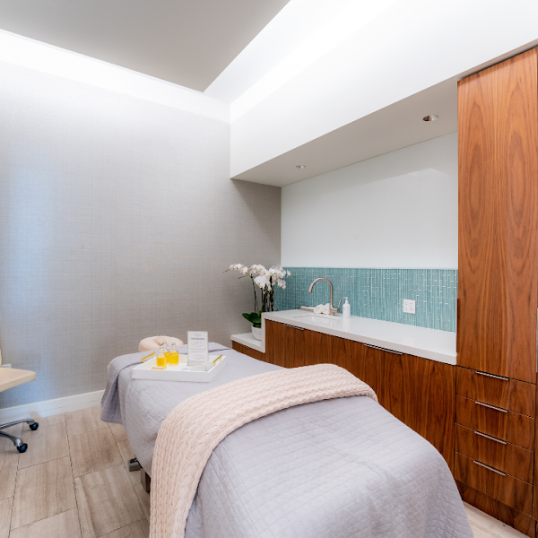 AquaVie Fitness + Wellness Club 5