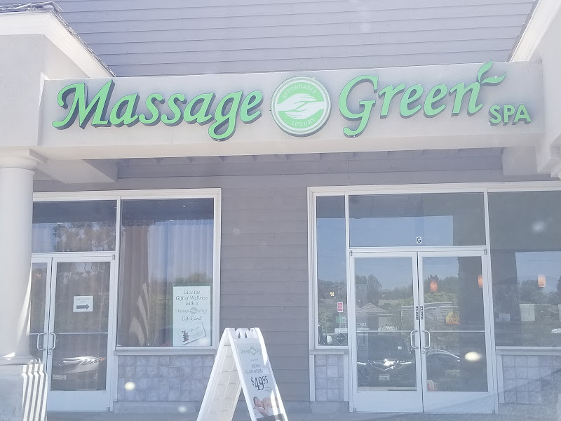 Hand & Stone Massage and Facial Spa 2