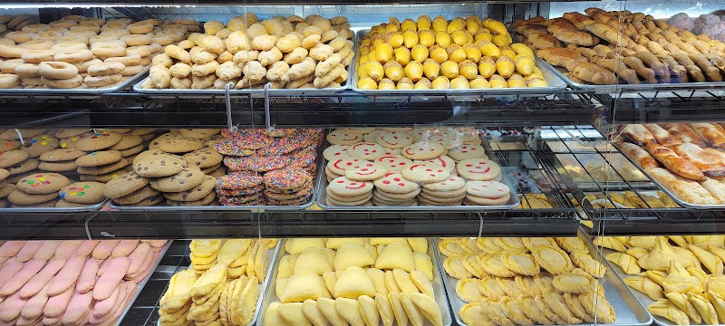 Estrella's Bakery 2