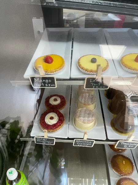 Chez Kobayashi Pastries 2