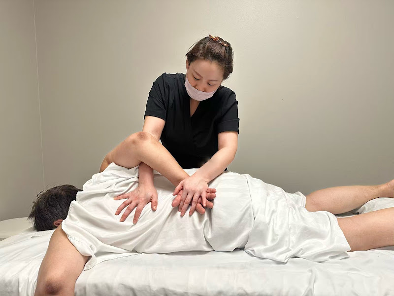 Zen Plus Wellness Center 3