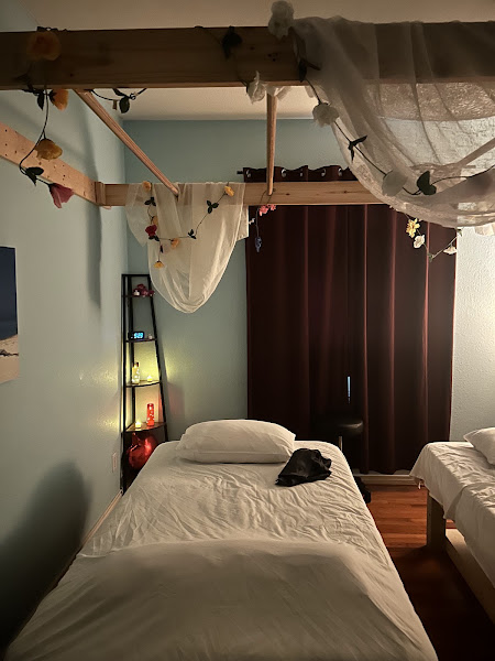 Sala Thai Massage and Spa River Oaks 3