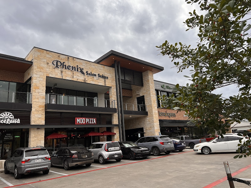 Phenix Salon Suites Bellaire 5