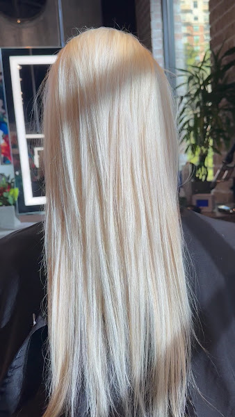 Eric Perez Salon 4