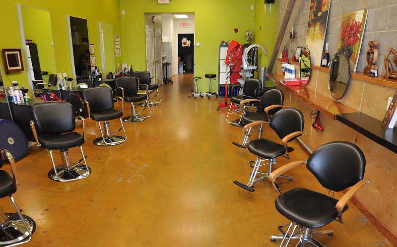 Jessica Hair Studio 3