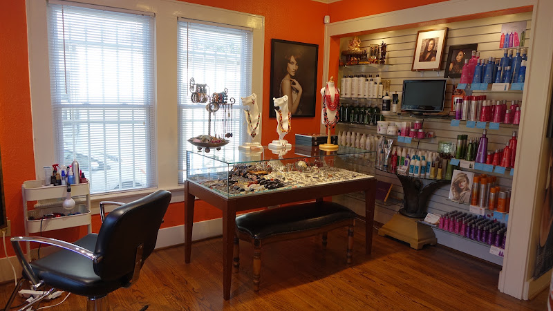 901 Salon & Boutique 3