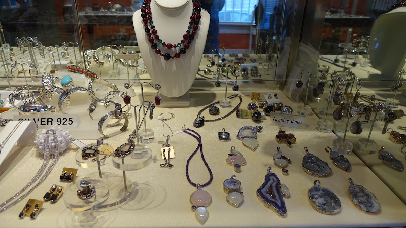 901 Salon & Boutique 5