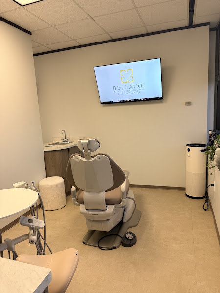 Dr. Lily Chen, Bellaire Cosmetic and Family Dental 4