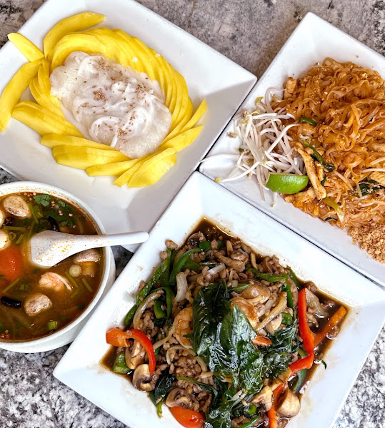 Manee Thai Cuisine & Bar Frisco 3
