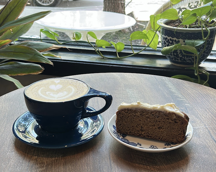 Renew Coffee N Bakery/peace middle east cafe 3