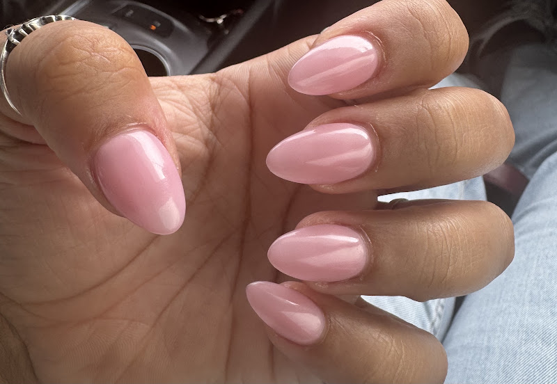Universal Nail & Spa Of Frisco 4