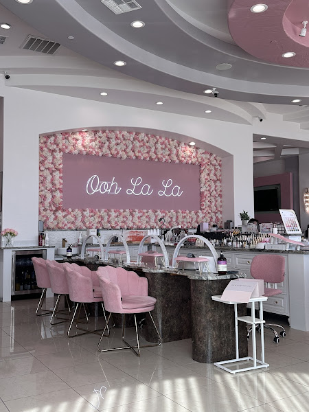 Ooh La La Nail and Spa 3