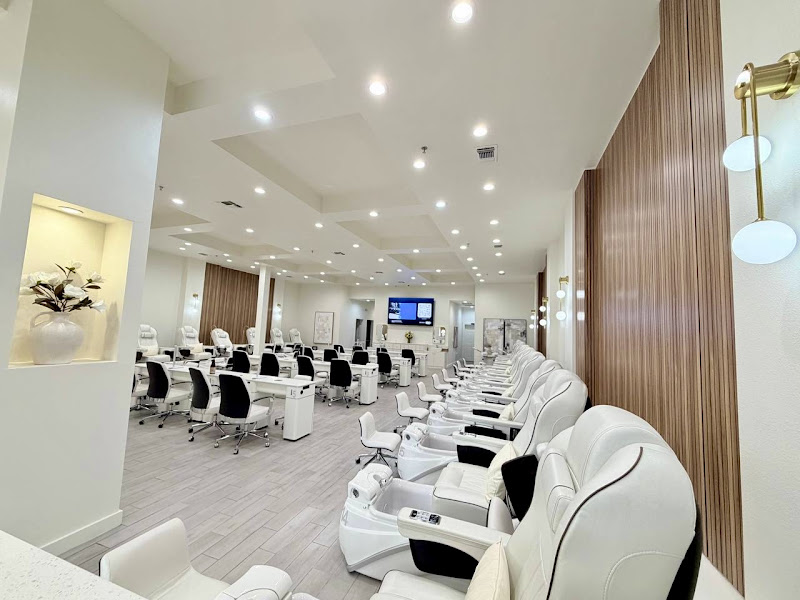 Bijou Nail Bar (15% OFF NEW CUSTOMER) 5
