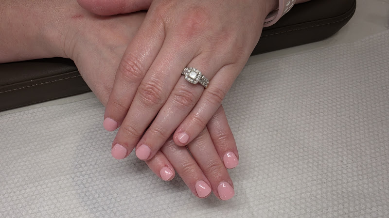 Dash Nail Spa (on LEGACY Dr) 5