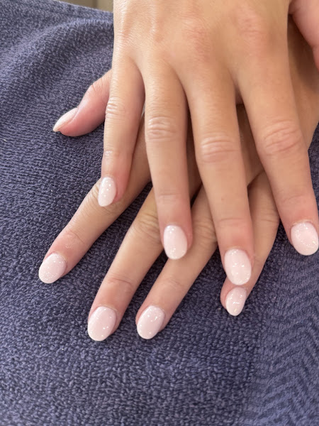Gloss Nail & Spa 3