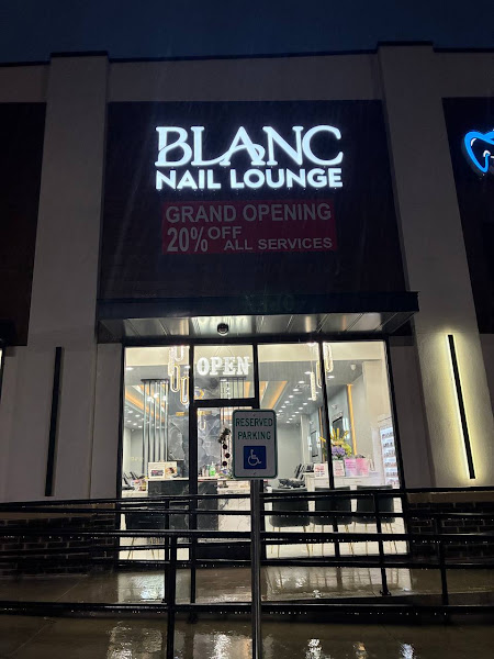 Blanc Nails Lounge