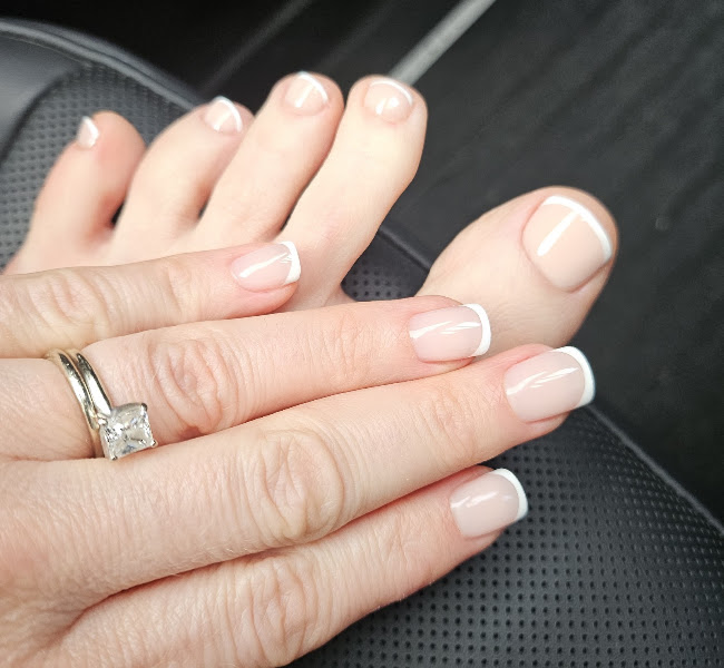 Mani Pedi Studio 3