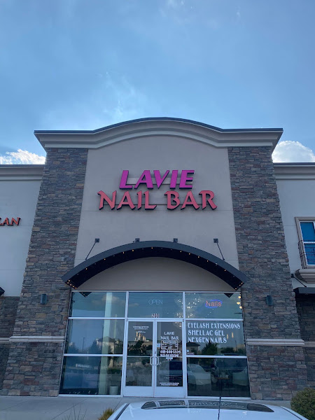 Lavie Nail Bar Frisco (50% Fullsest Lash Extension)