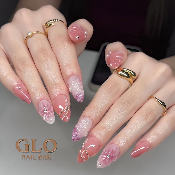 Glo Nail Bar (10% off New Customer ) 5