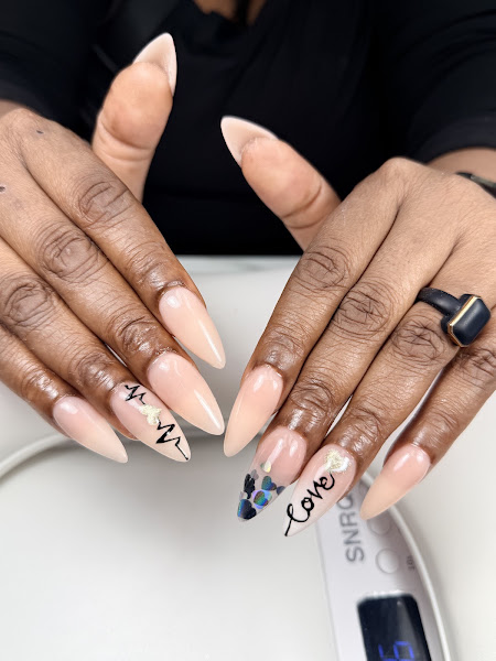 Niki Nails & Spa
