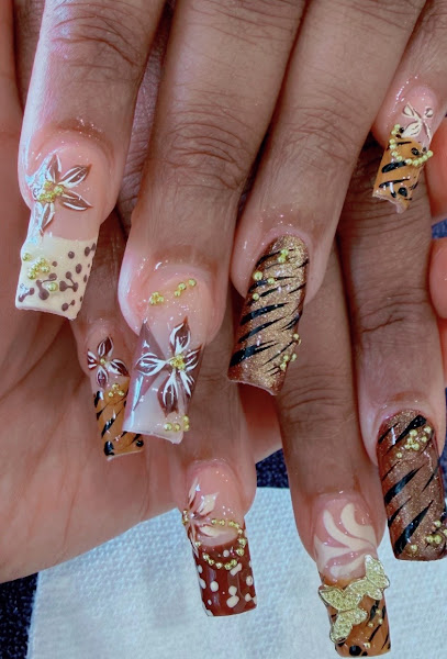Modern Nails 3