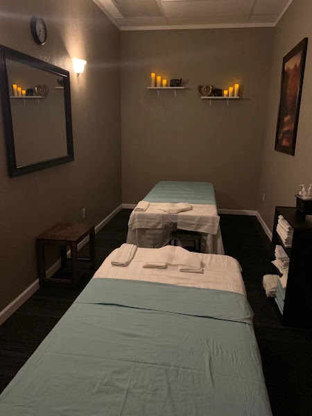 Lemon Tree Massage 4
