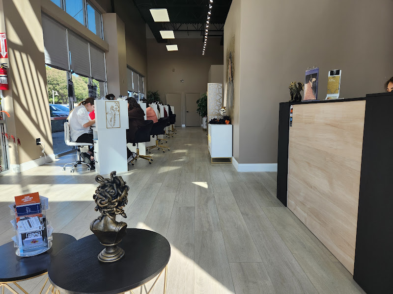 AIA Beauty Studio 3