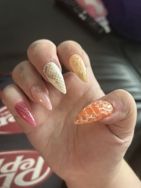 D&N Nail Bar & Lashes 3