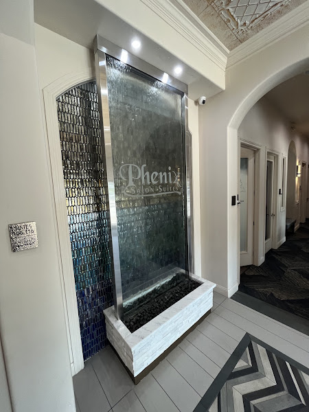 Phenix Salon Suites 4