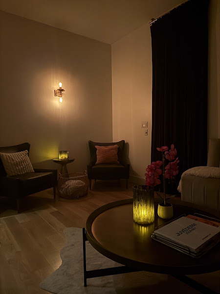 Hiatus Day Spa • Med Spa 4