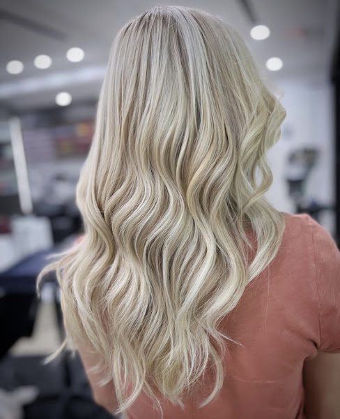 Momo Hair Salon 2