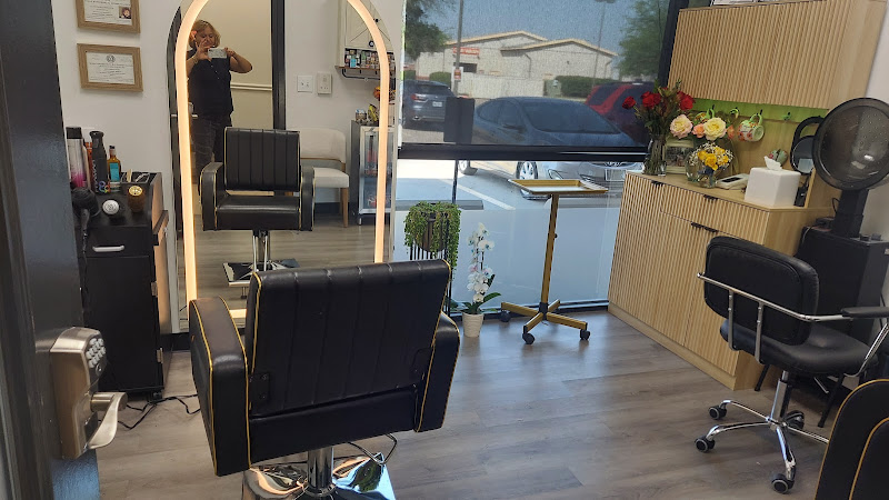 Hali’s Hair Salon