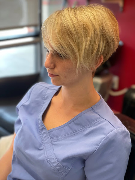 Dani Gunn Hair Studio 4