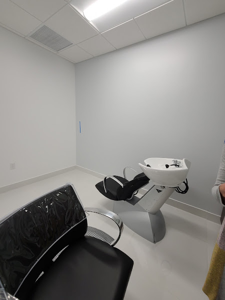 A Suite Salon 5