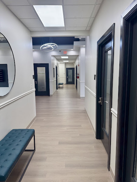 Executive Salon Suites 4