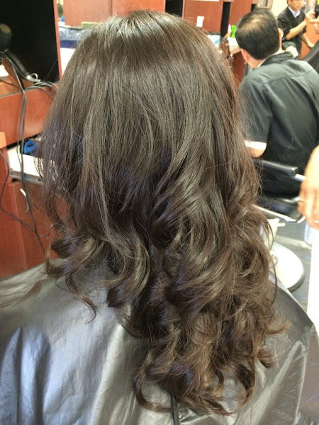 Salon and Barber Hairisma 4