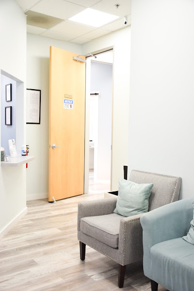 Lunoxy Medical - Urgent & Primary Care | Walk-In Clinic 5