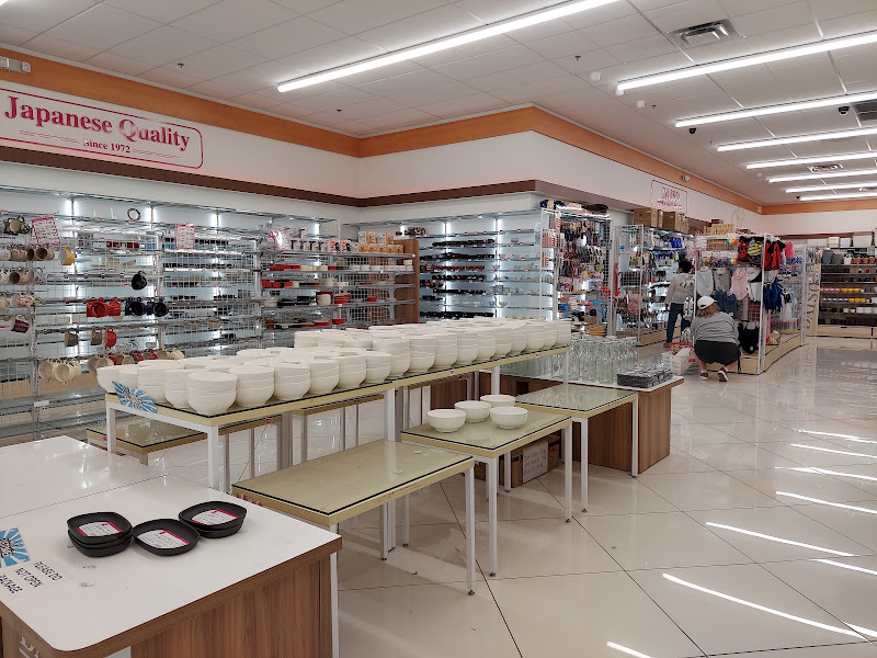 Daiso - Japanese Household Goods 3