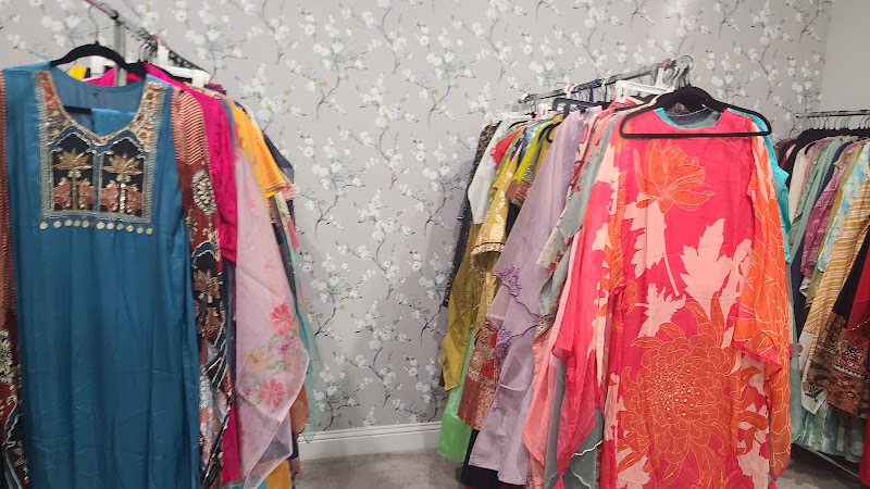 UniqueThreadsFashion Boutique 2