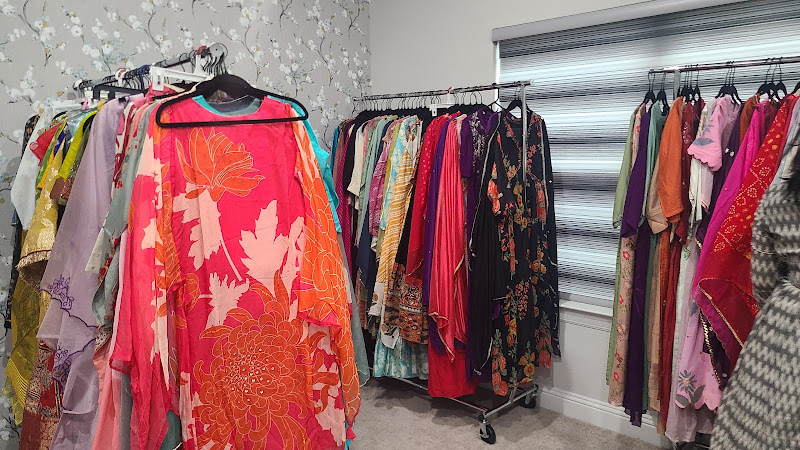 UniqueThreadsFashion Boutique 3