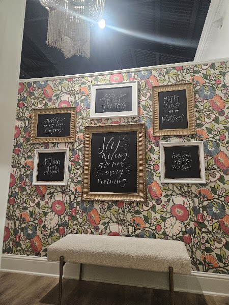 Apple Blvd Boutique 3