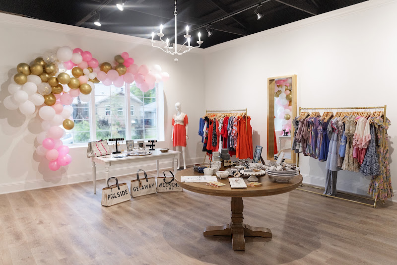 Apple Blvd Boutique 5