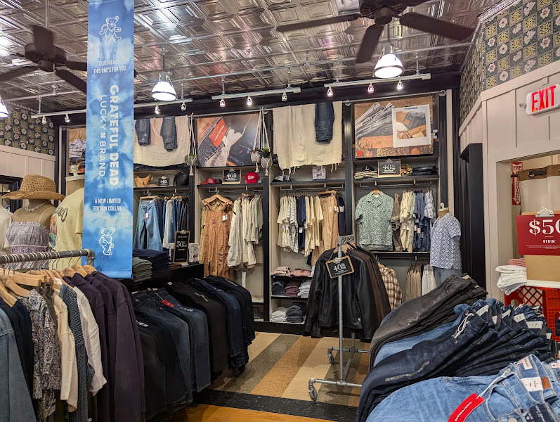 Lucky Brand 2