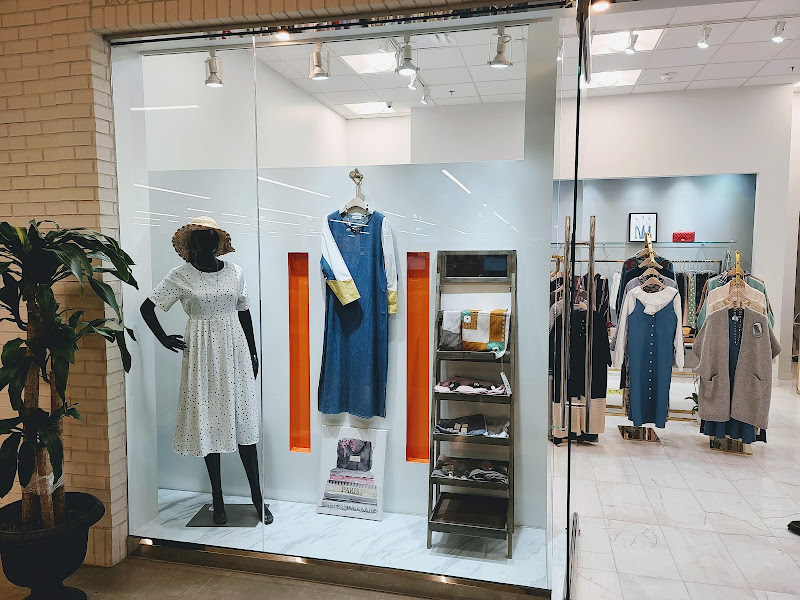 Orange Galleria 5