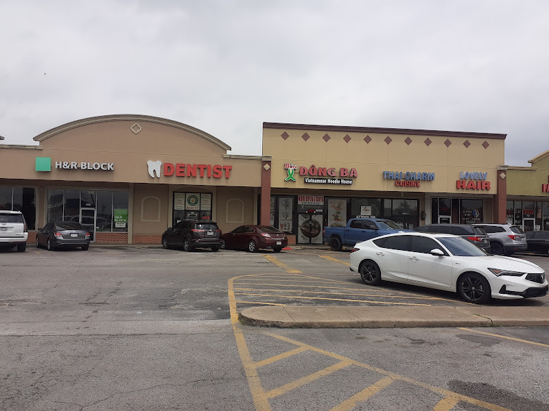 Beach Belknap Shopping Center