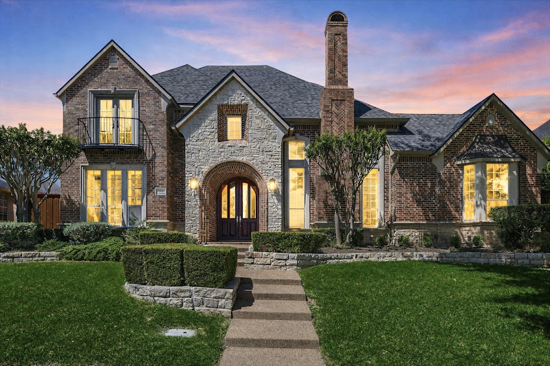 Todd Luong, REALTOR®, RE/MAX DFW Associates 3