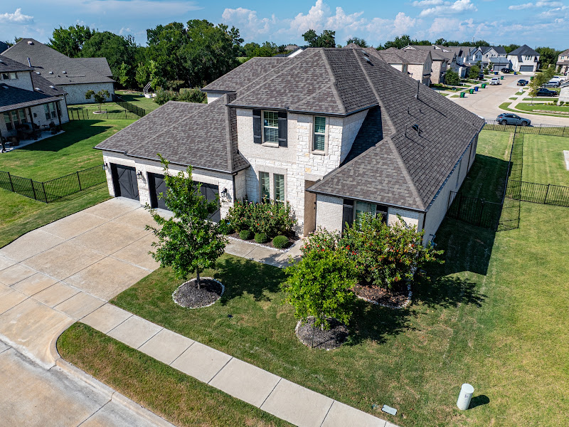 Iryna Mitchell Realtor 3