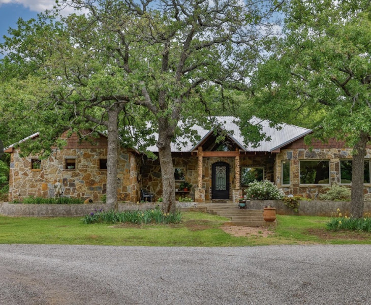 Better Homes and Gardens Real Estate Winans 3